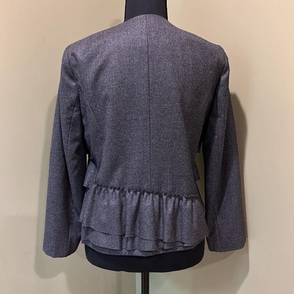 J Crew Grey Wool Ruffled Jacket Sz 4 - Picture 2 of 3